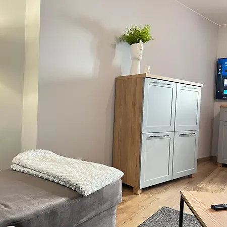 Kawalerka 57 Apartment